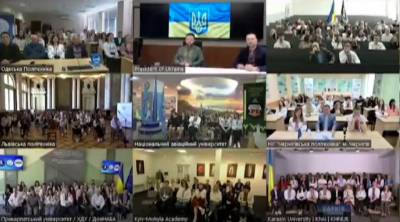 «Змінювати форму, вкладаючи нового змісту»