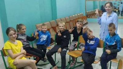 Два тижні тому англомовний клуб "Розумничок" відчинив свої двері для  діток-переселенців.