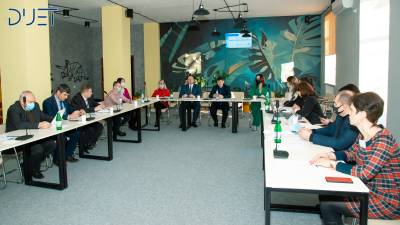 «Освіта і кар’єра у твоєму місті»