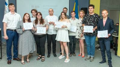 Вітаємо випускників спеціальностей «Економіка» й «Підприємництво, торгівля та біржова діяльність»