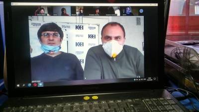 Спілкувалися онлайн